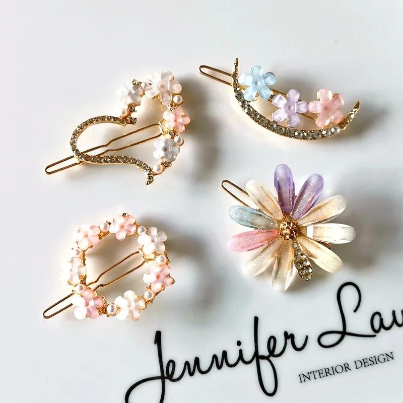delicate flower hair clips NH10168977