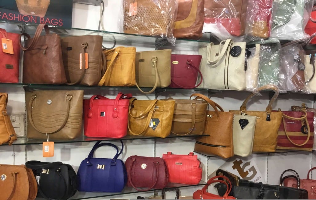Cheap fake Designer Handbags From China on Pinterest