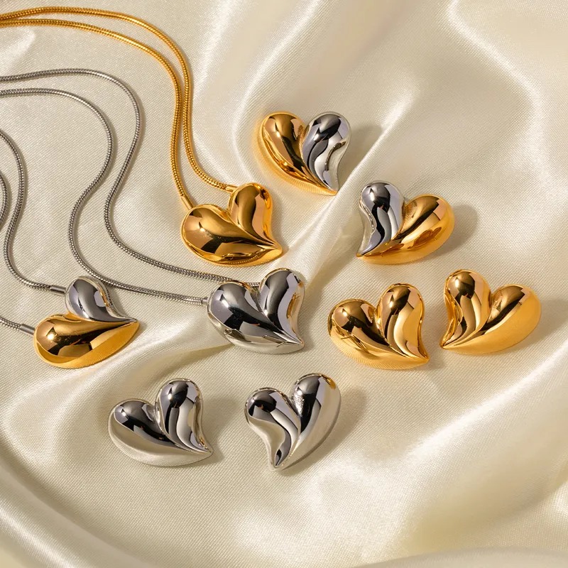 IG Style Heart Shape Stainless Steel Plating 18K Gold Plated Necklace