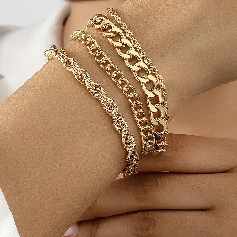 Simple Style Geometric Alloy Plating 14K Gold Plated Women's Bracelets
