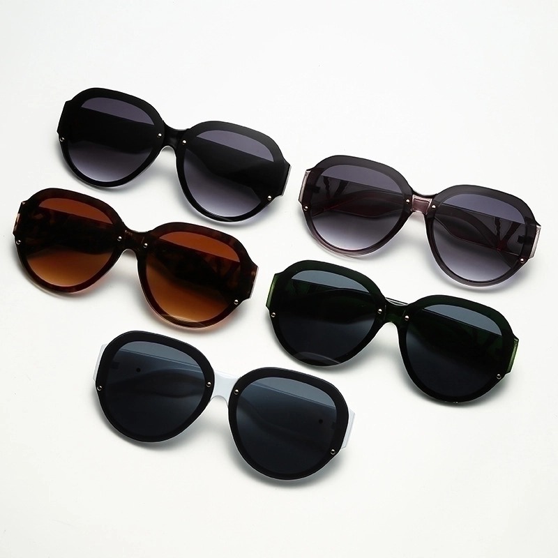 Retro Women's Sunglasses