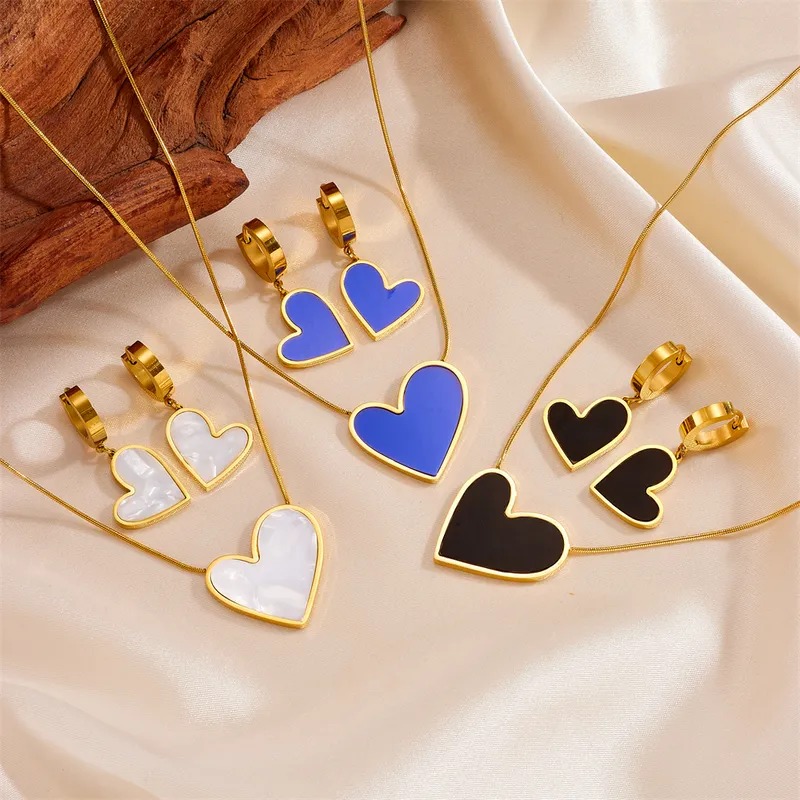 Princess Cute Simple Style Heart Shape Stainless Steel Plating Inlay Shell 18k Gold Plated Earrings Necklace
